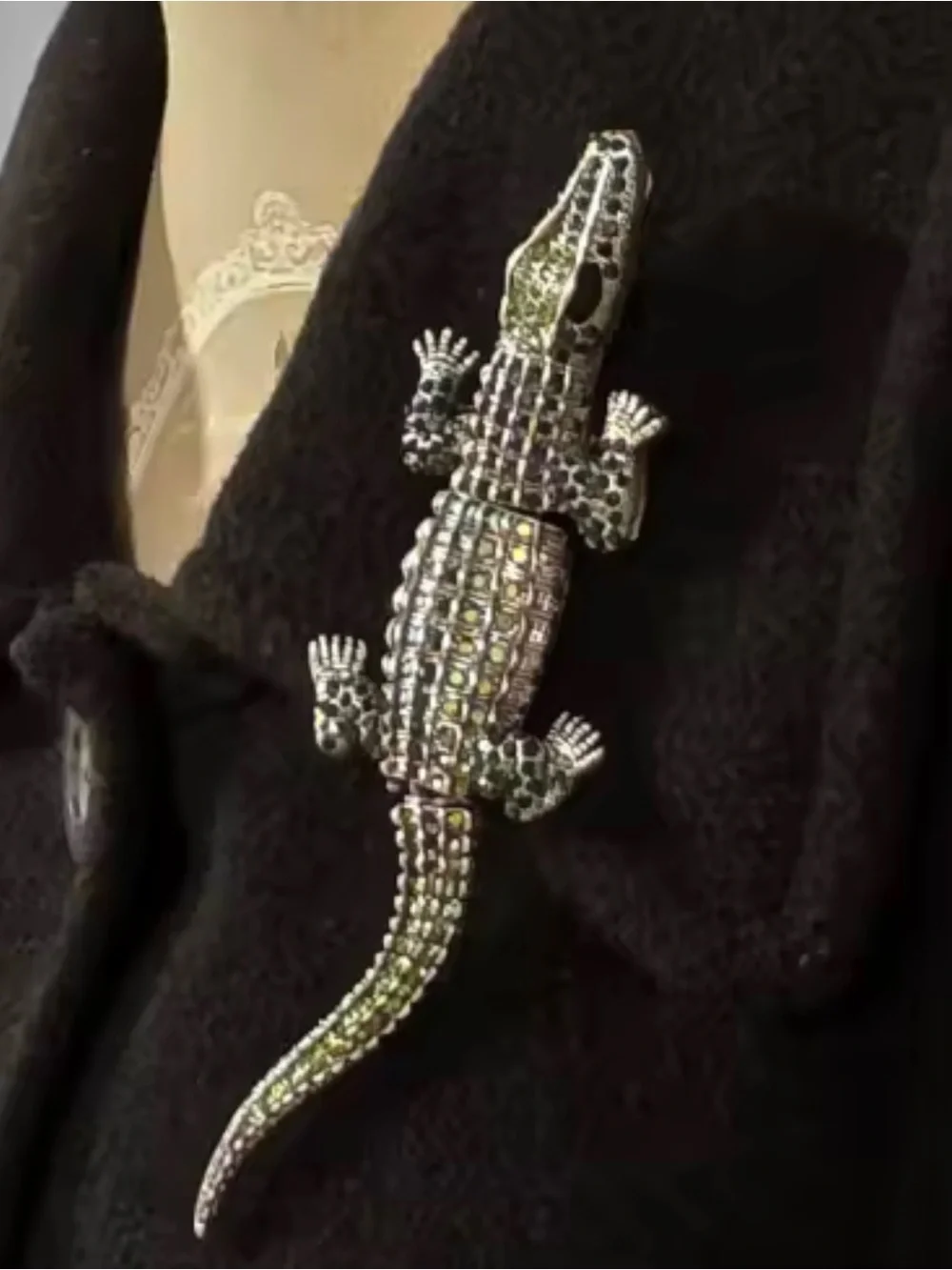 Vintage Art Deco Style Green Crystal Large Crocodile Brooch / Pendant Jewellery
